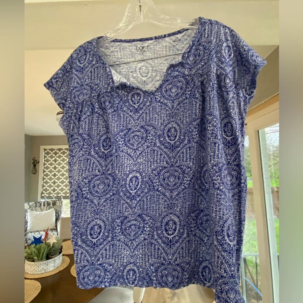 Loft, blue and white - light tshirt